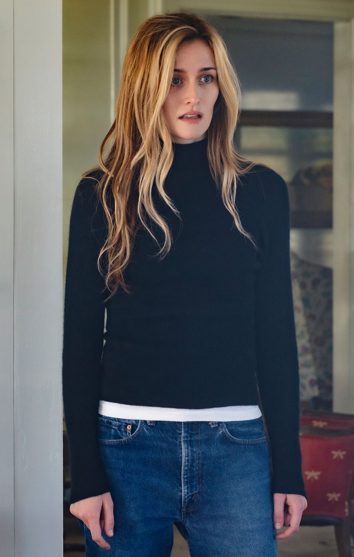 C'est ainsi que les cheveux blonds de Carolyn Bessette ont été obtenus.