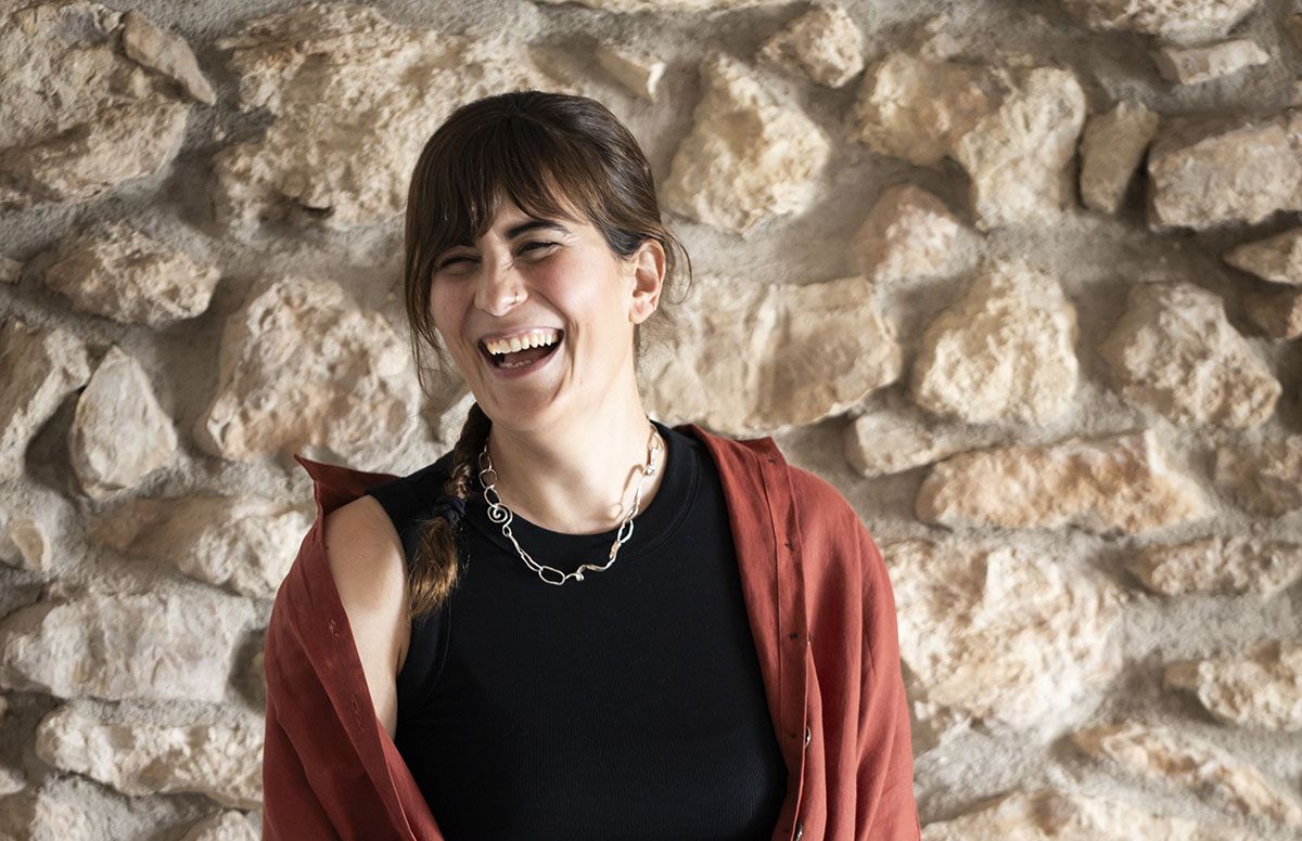 De Torredembarra (Tarragone) aux podiums new-yorkais, Alba Navarro (joaillière) : ""Chaque bijou est unique, ce sont de vraies feuilles et fleurs, il n'y en a pas d'autre au monde."