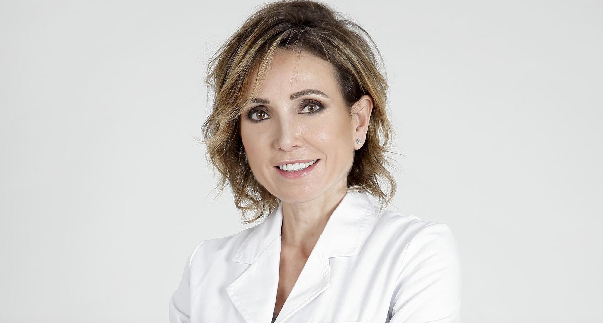 Marta Ortega, farmacéutica: "La crema Nivea del bote azul es incompleta para recomendarla como rutina diaria a partir de los 50, no cubre la pérdida de colágeno, elastina y hialurónico y no es efectiva como crema antiarrugas"