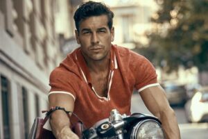 Mario Casas (39 ans) : "J'adore le « zocotroco ». Je le prépare avec du lait froid, beaucoup de biscuits et je les mange quand ils ressemblent presque à du ciment"