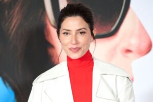 Manolo García, le styliste de Bárbara Lennie dans « Amarga Navidad », explique comment elle a réalisé son spectaculaire « carré » ultra-court : "Almodóvar voulait que toutes les actrices soient complètement changées"