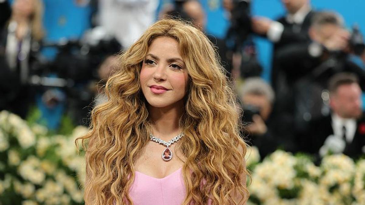 La rutina de rizos de Shakira: “Las trenzas son su truco para definir el rizo sin calor”, según la peluquera María Baras