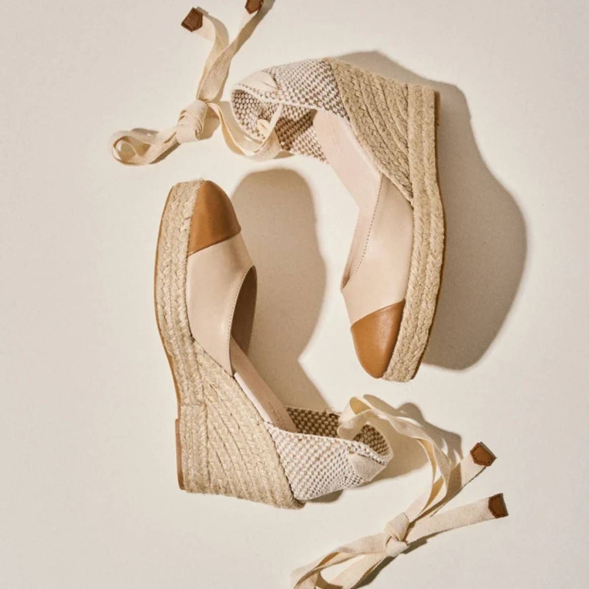 Espadrilles compensées en cuir, par Monpiel