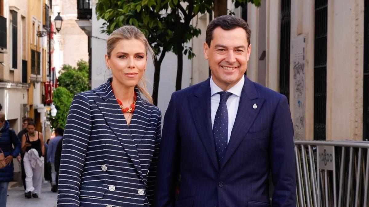 El look completo de Manuela Villena para el Domingo de Ramos en Sevilla: tradición, elegancia y buen gusto
