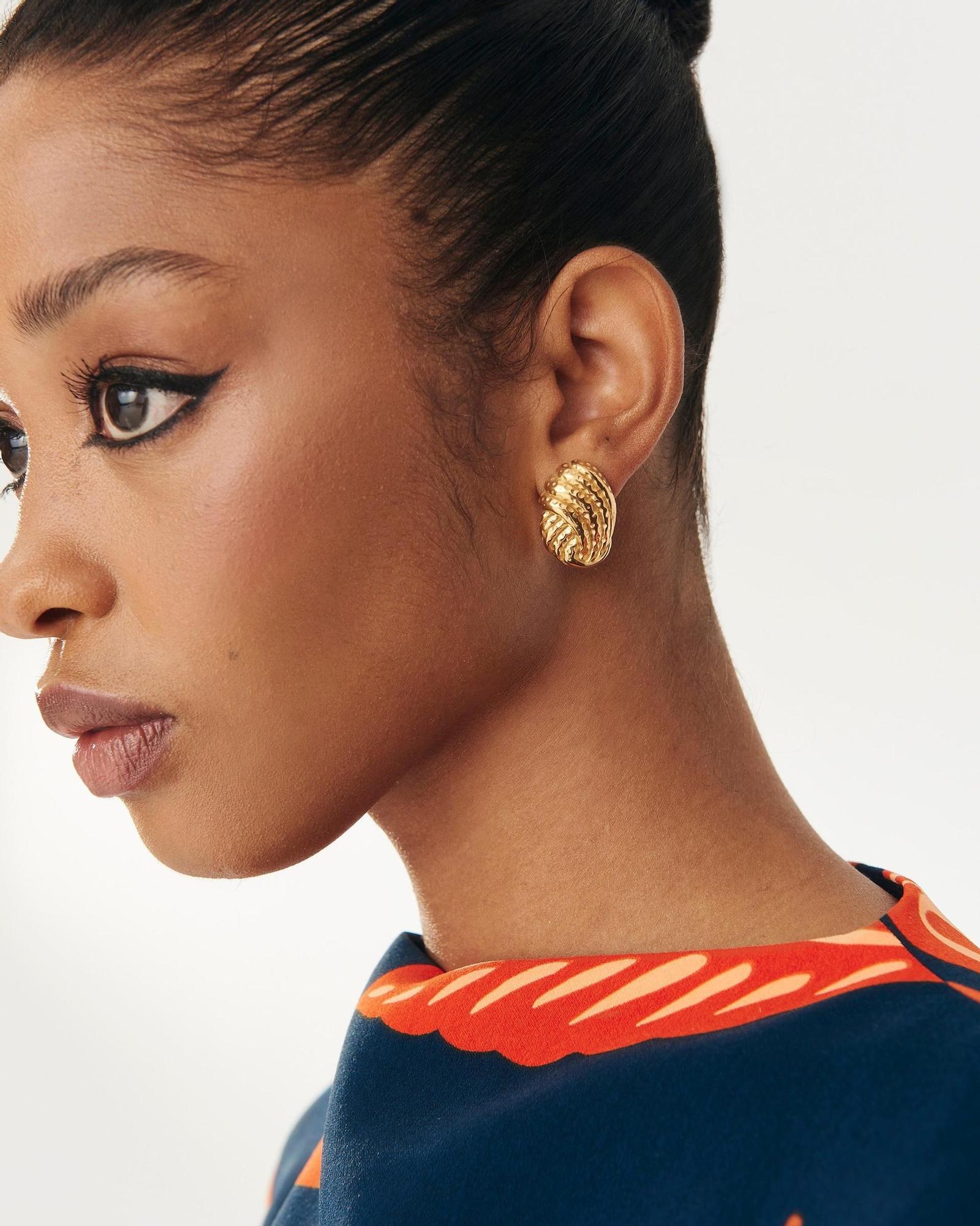 Boucles d'oreilles dorées