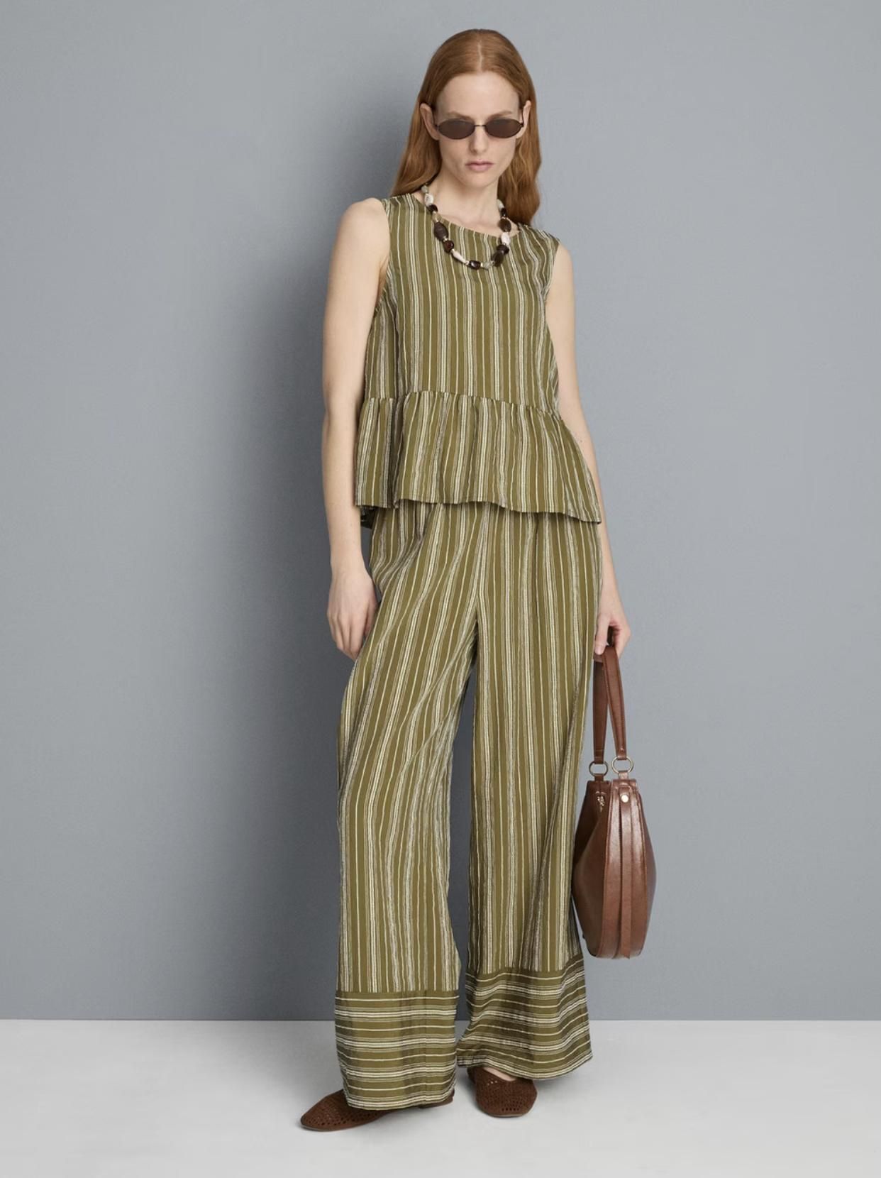 Ensemble haut et pantalon imprimé à rayures