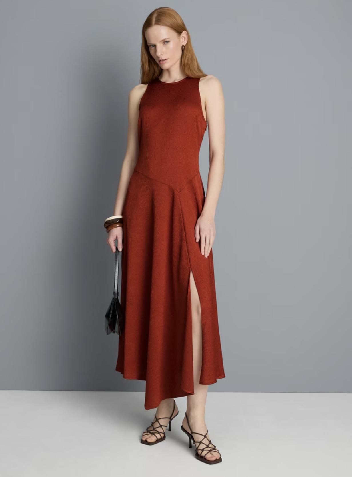 Robe midi en satin rouge