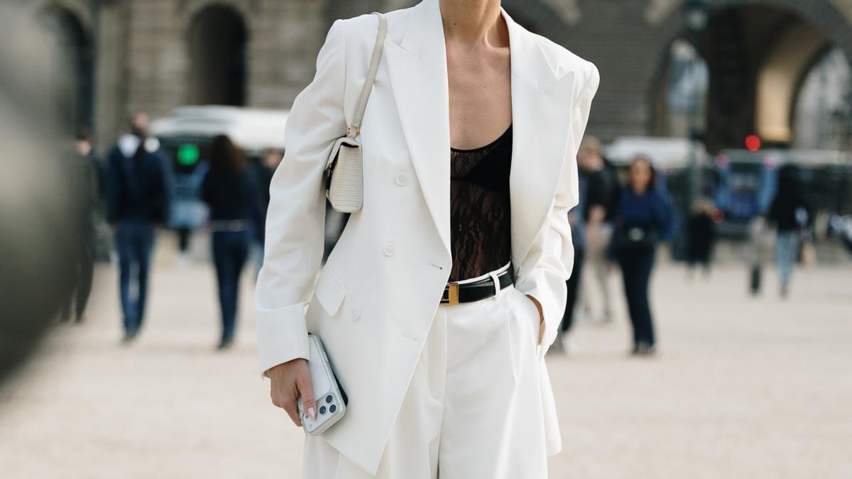 Anoche llegó a Primark la colección más elegante y exclusiva de la primavera 2026: conjuntos monocolor, vestidos de invitada y blusas preciosas