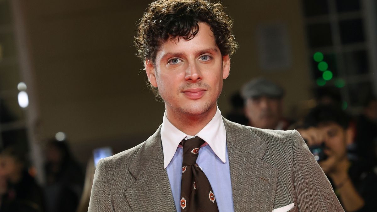 El estrés puede haber provocado las canas de Eduardo Casanova