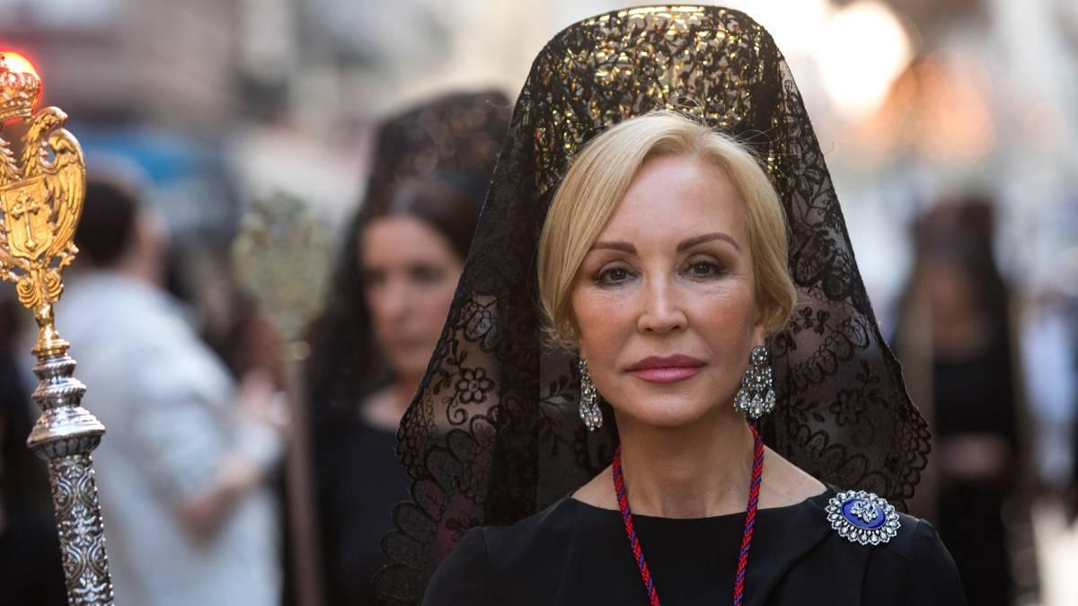 Carmen Lomana en la Semana Santa de Málaga