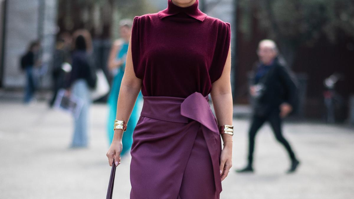 Vístete conmigo para el Miércoles Santo con un conjunto monocolor de marca española y zapatos cómodos de Zara: el look de Semana Santa perfecto