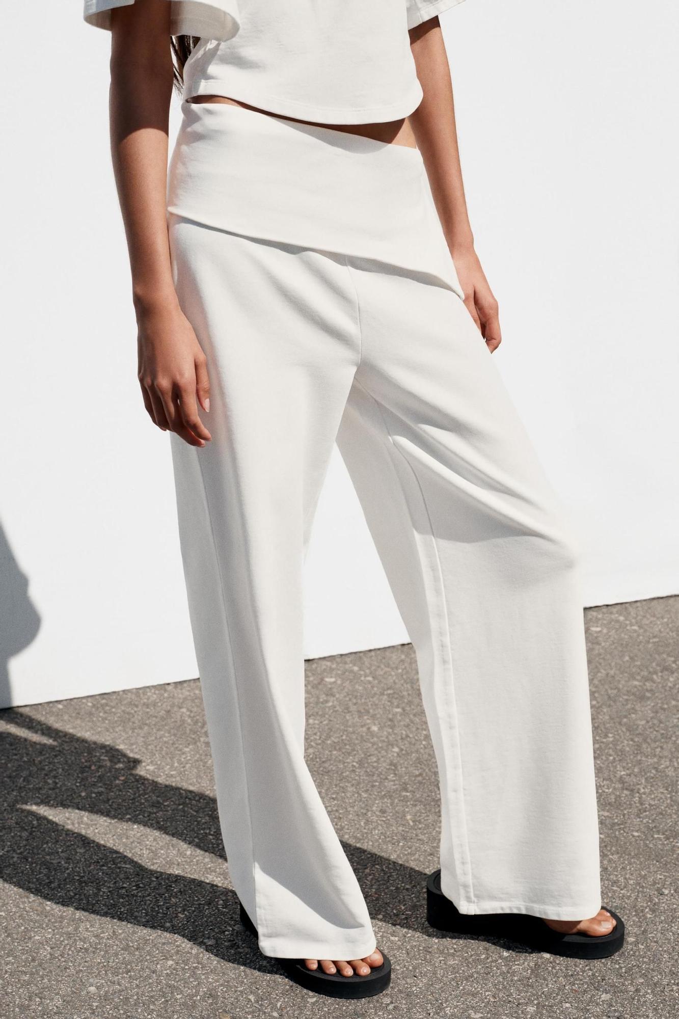 Pantalon de costume blanc à taille asymétrique