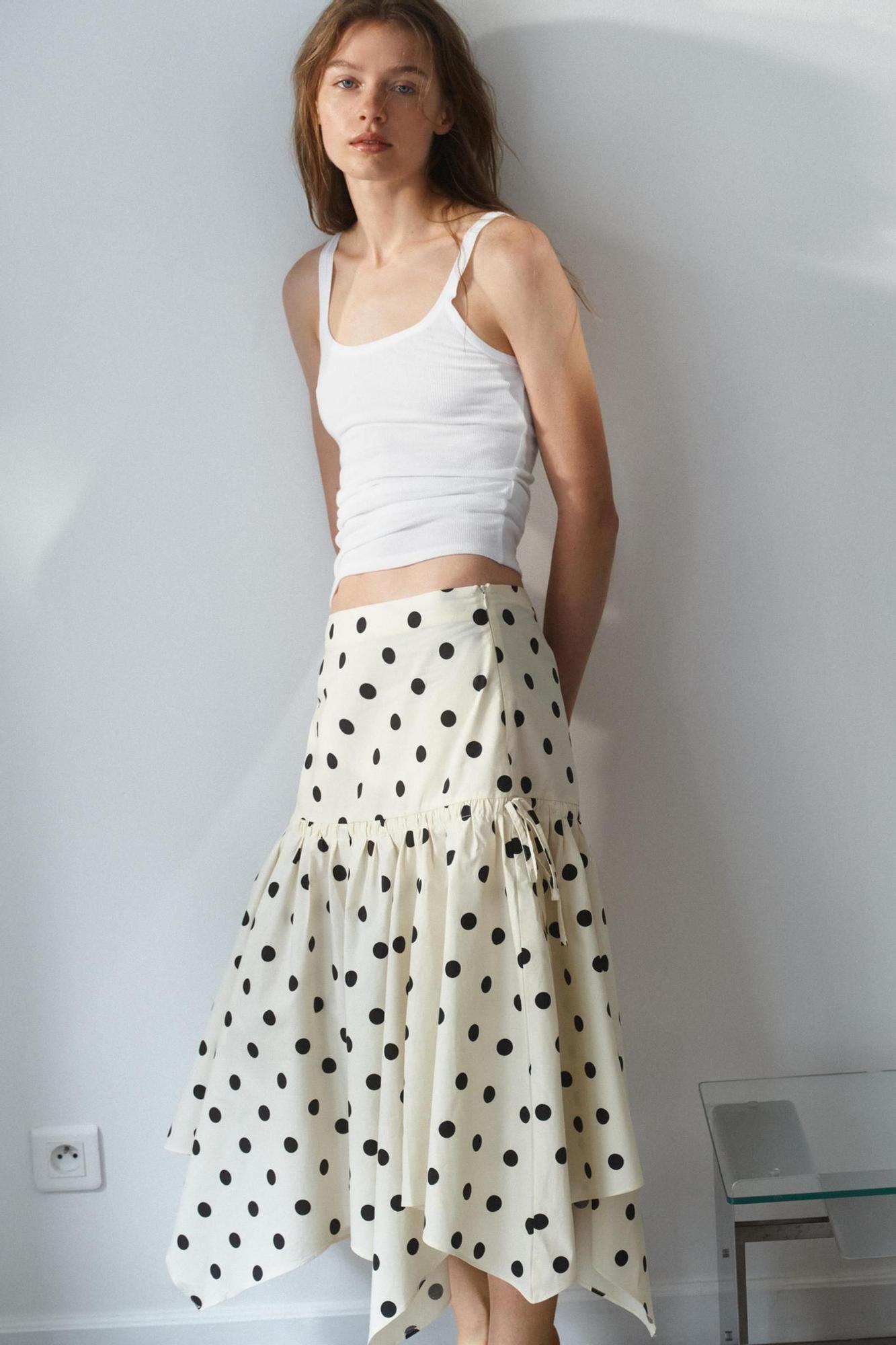 Jupe midi asymétrique à pois