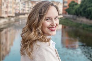 Inma Borrego, experte en santé digestive : « En Espagne, on prend en moyenne 14 pilules anti-inflammatoires par an, et le véritable polypilule qui prend soin de votre microbiote et combat l'inflammation est l'exercice. »