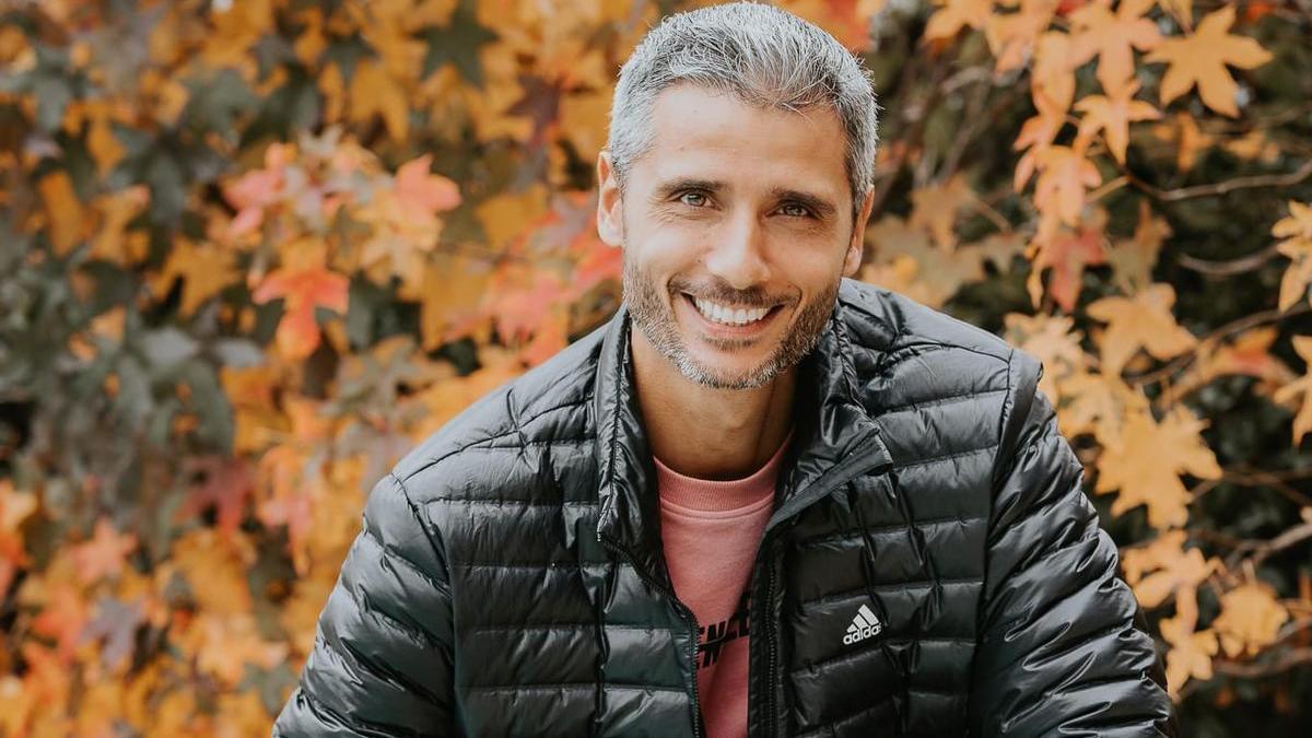 David Piñeiro, entrenador personal: "A partir de los 40 aceptar que tu cuerpo ya no responde como a los 30 no es un fracaso. El cambio clave es entender que necesitas colaborar con tu cuerpo. El ejercicio en menopausia es herramienta de regulación y longevidad"