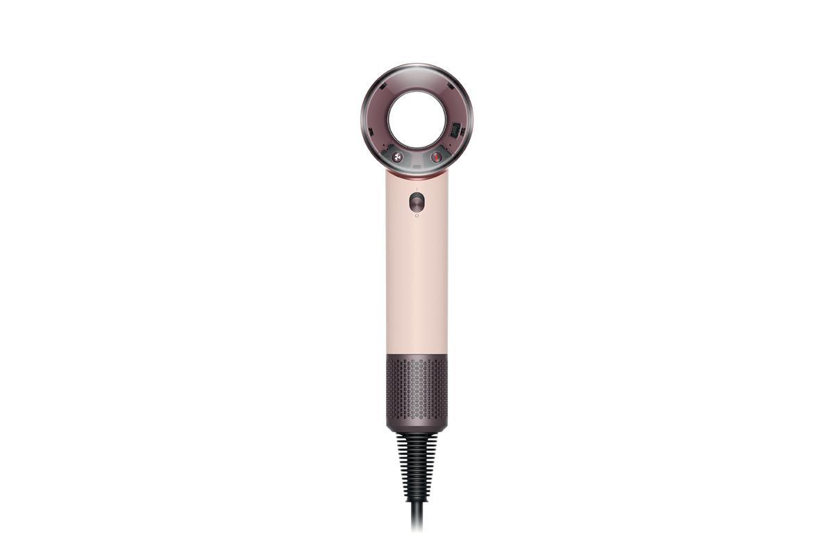 Le Dyson Supersonic Travel est disponible sur dyson.es et dans les magasins de démonstration Dyson, au prix public de 299 €.