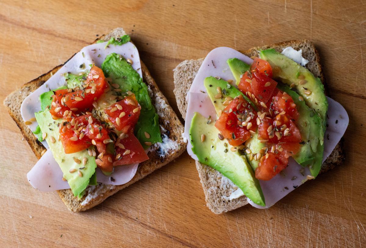 Toasts à la dinde et à l'avocat