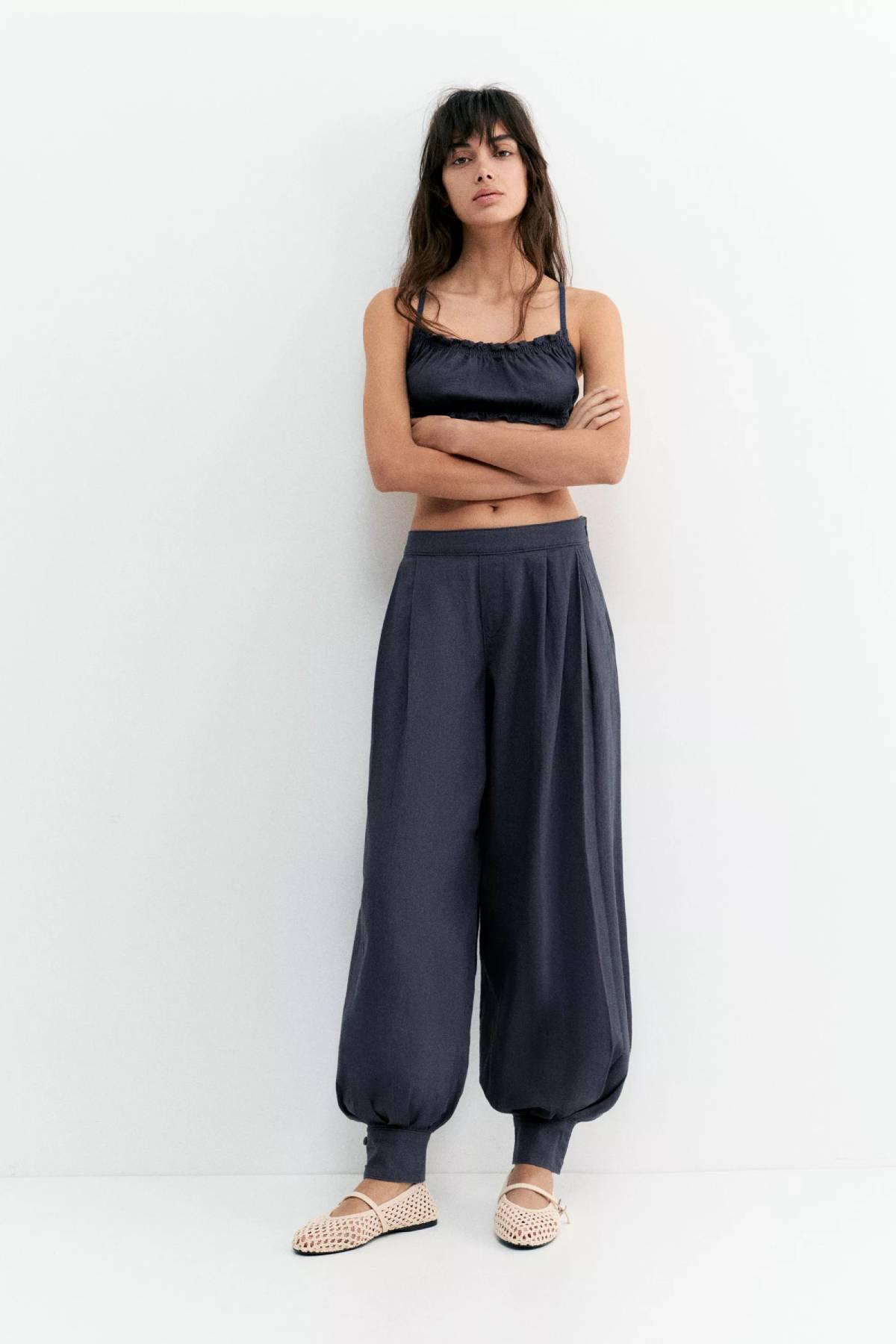 Sarouel rustique, en tissu de coton, par Pull&Bear