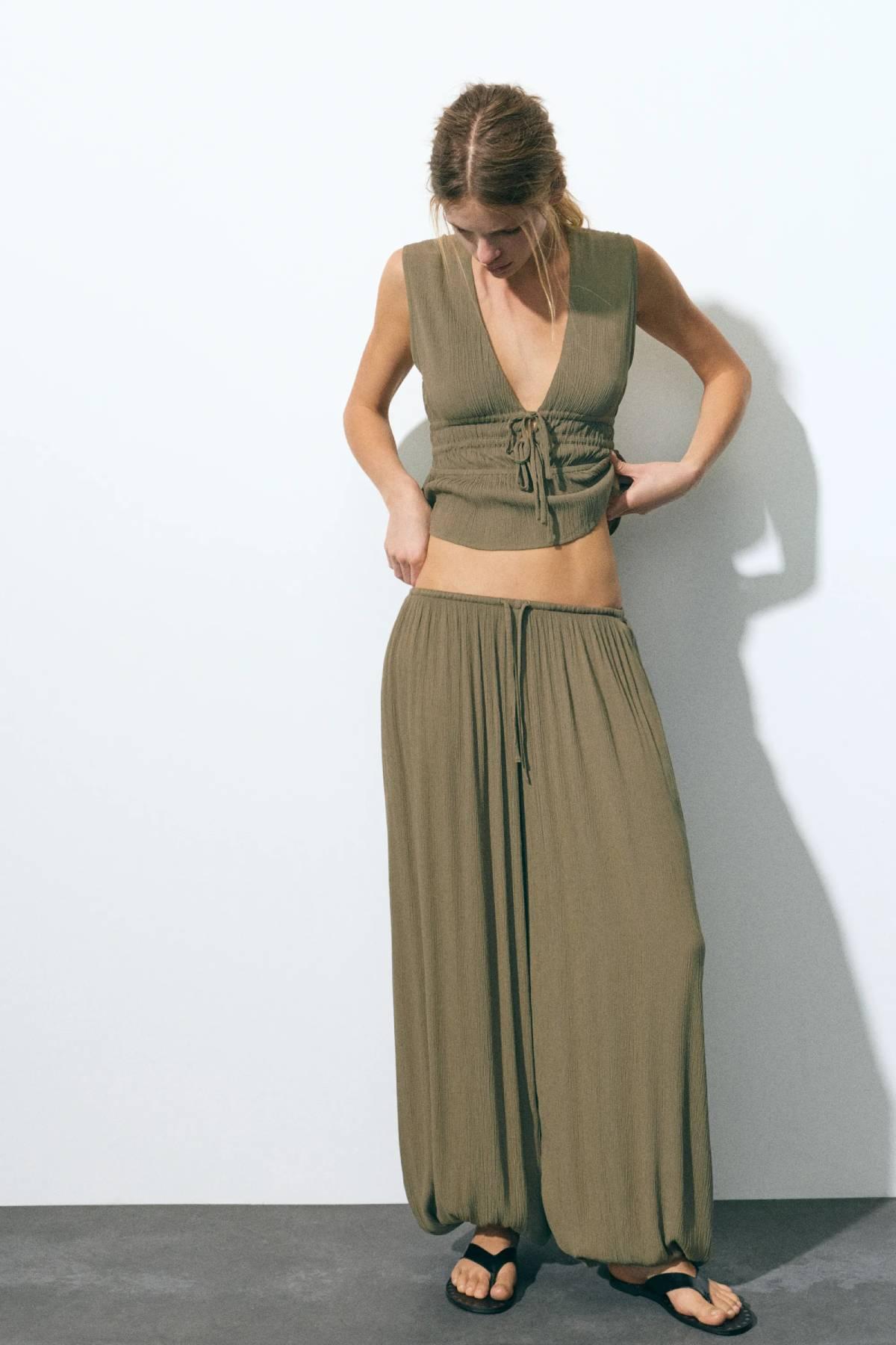 Sarouel élastique, en tissu bambou, par Pull&Bear
