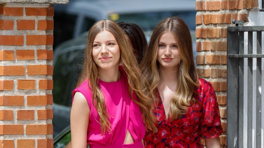 Les images personnelles de la princesse Leonor et de l'infante Sofía pour la remise des diplômes de la deuxième