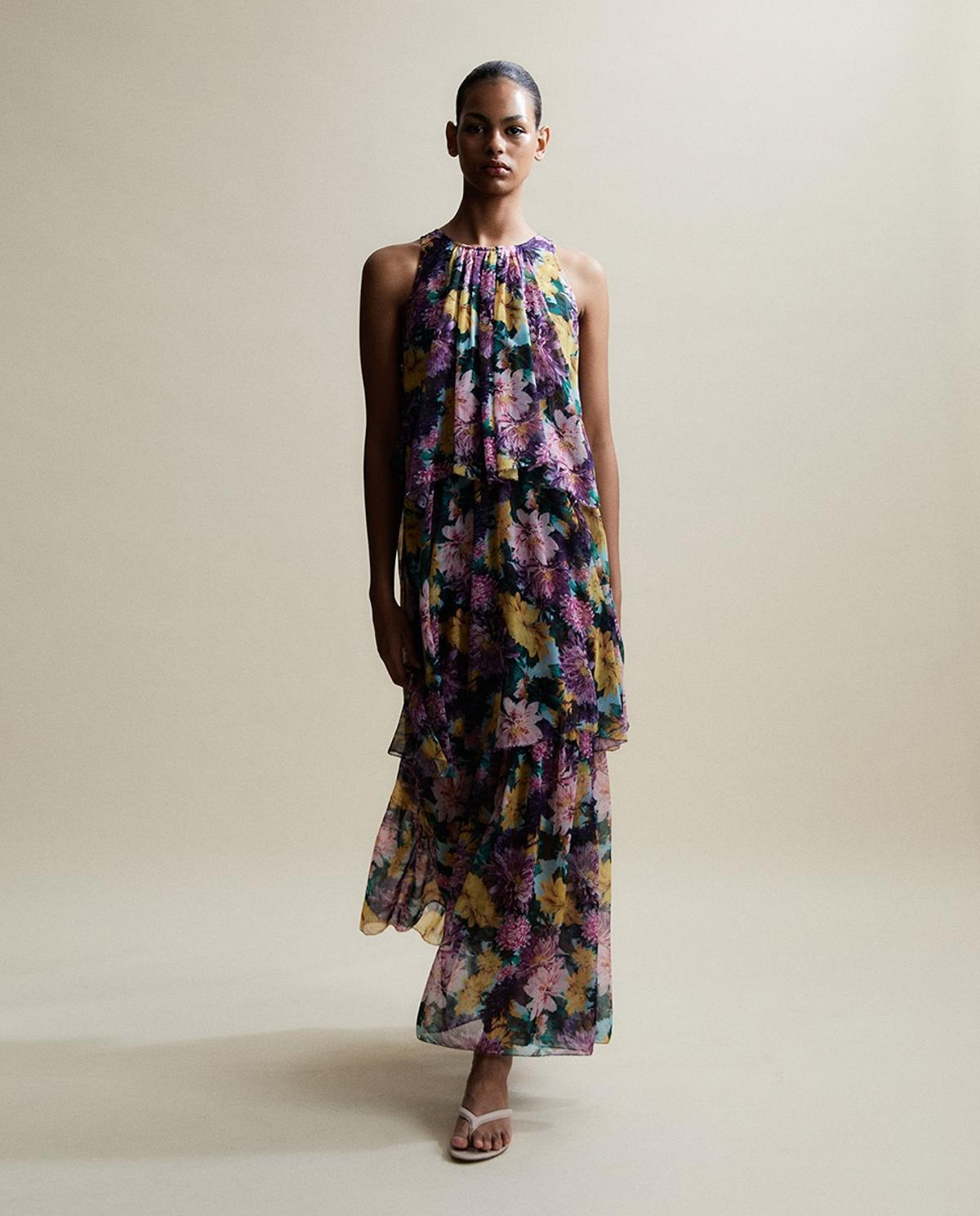 Robe dos nu à fleurs et volants