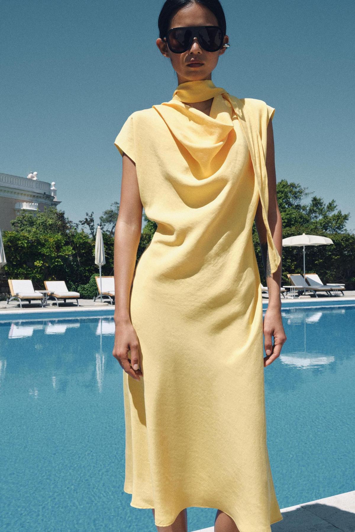 Robe fluide jaune pastel