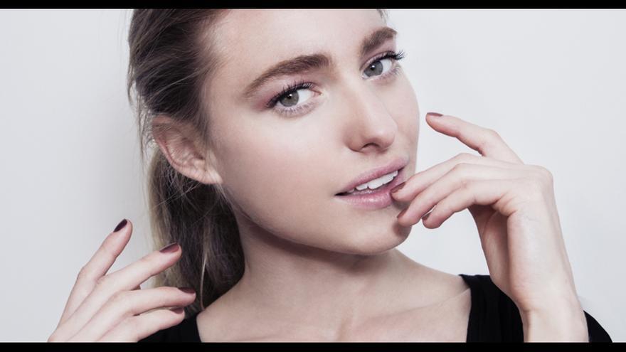 Tutoriel manucure avec Chanel