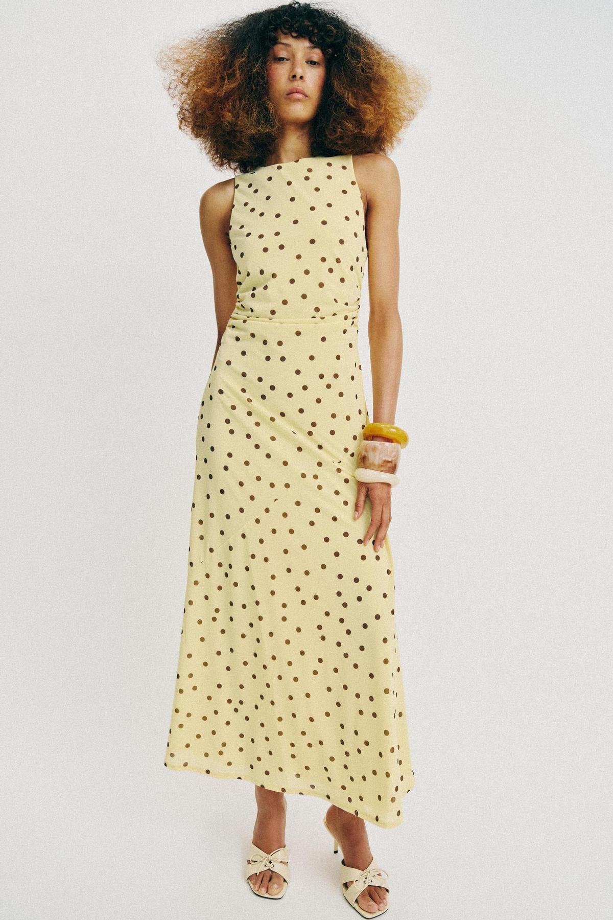 Robe jaune à pois