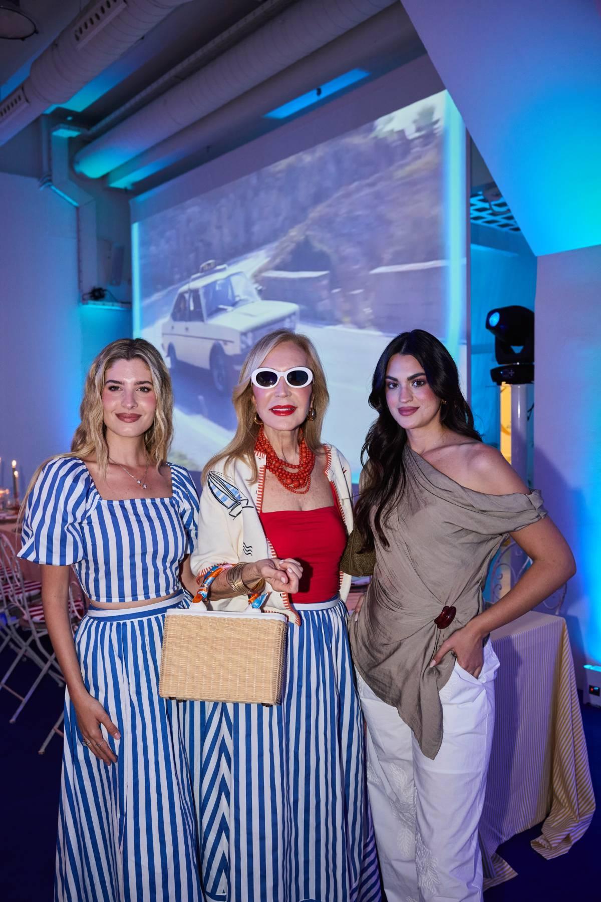 Carmen Lomana avec les « influenceuses » Teresa Andrés Gonzalvo et Marta Lozano à l'événement Primark