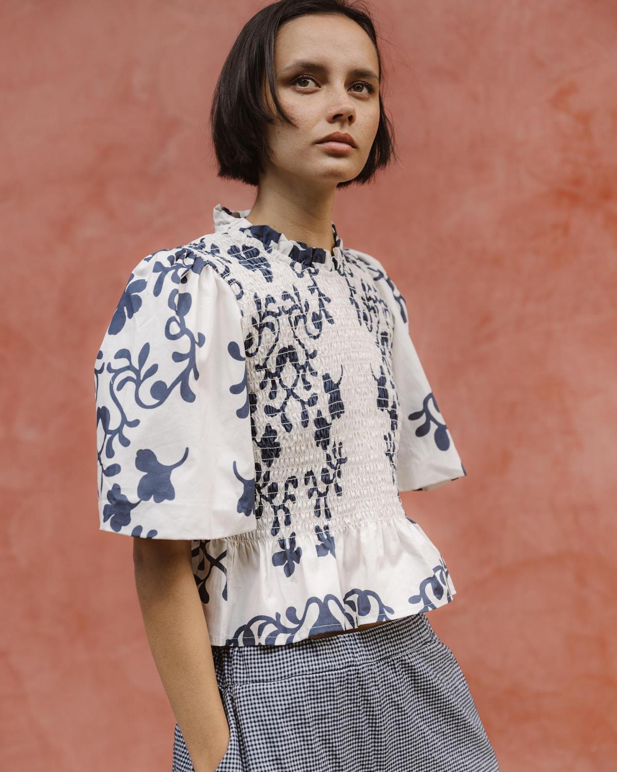 Blouse imprimée nid d'abeille