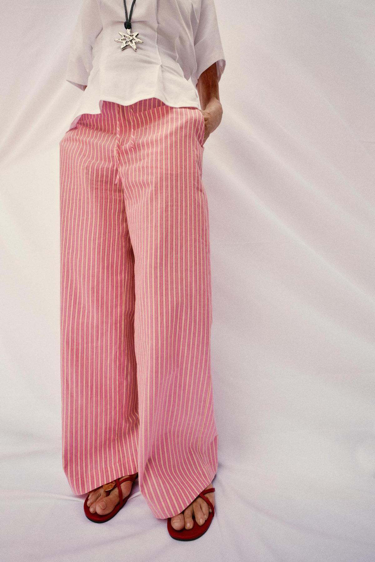Pantalon large fluide imprimé rayé