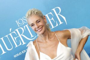 BELÉN RUEDA TOMATE ET JAMBON | Belén Rueda (61 ans): « Je mange du pain grillé avec de la tomate et de la dinde nature ou un bon jambon au petit-déjeuner et je fais de la musculation quatre jours par semaine. »