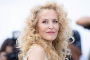 Les coiffures les plus inspirantes du Festival de Cannes 2026 : des cheveux mouillés de Demi Moore aux boucles de Gillian Anderson