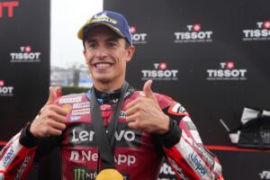 PETIT DÉJEUNER MARC MÁRQUEZ | Marc Márquez (33 ans) : « Je me lève à 8 heures du matin. Avant l'entraînement, je prends toujours un petit-déjeuner. J'ai l'habitude de manger des toasts aux flocons d'avoine ou à la dinde avec de l'avocat et du café »