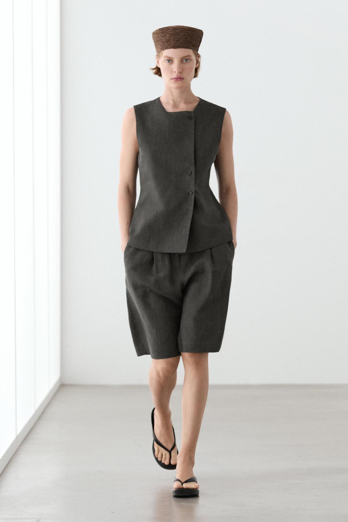 Ensemble gilet uni et short midi
