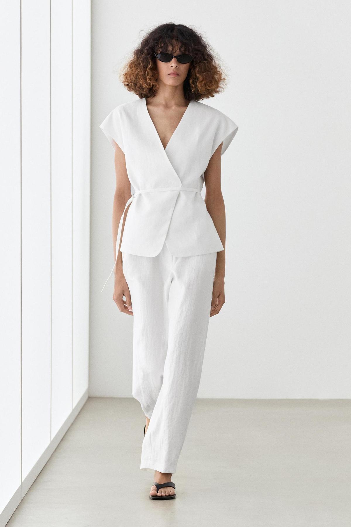 Ensemble gilet et pantalon en lin blanc