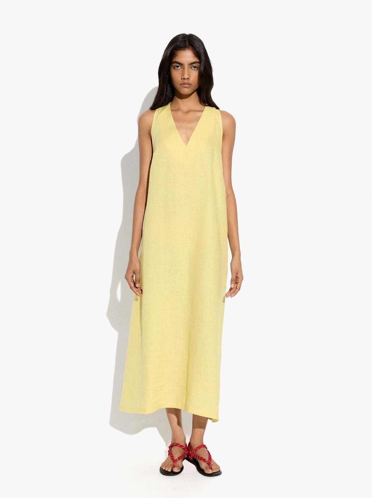 Robe dos nu en lin jaune