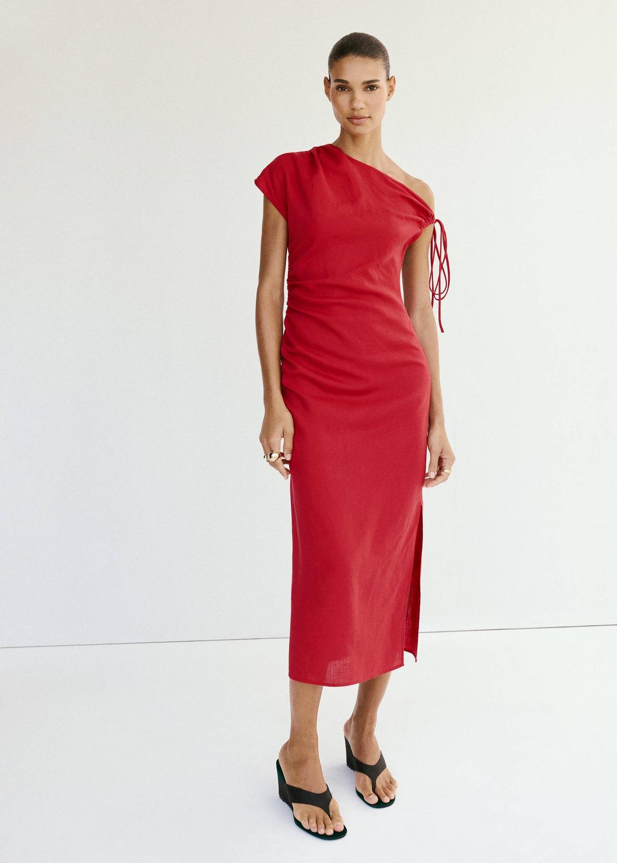 Robe asymétrique en lin rouge