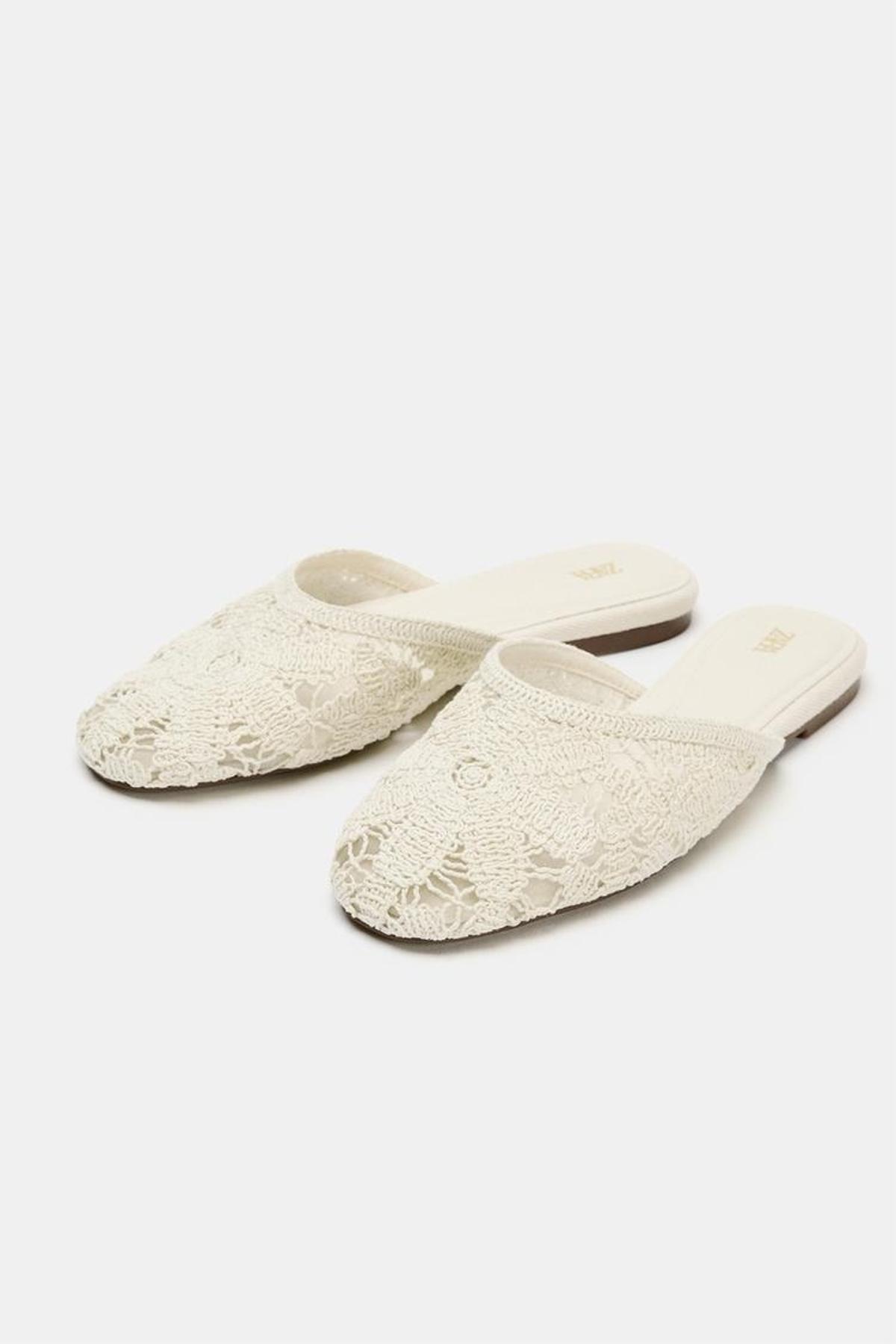 Mules brodées