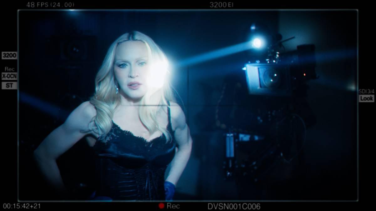 Madonna dans une Dolce & Gabbana dans « Confessions II – Le Film »