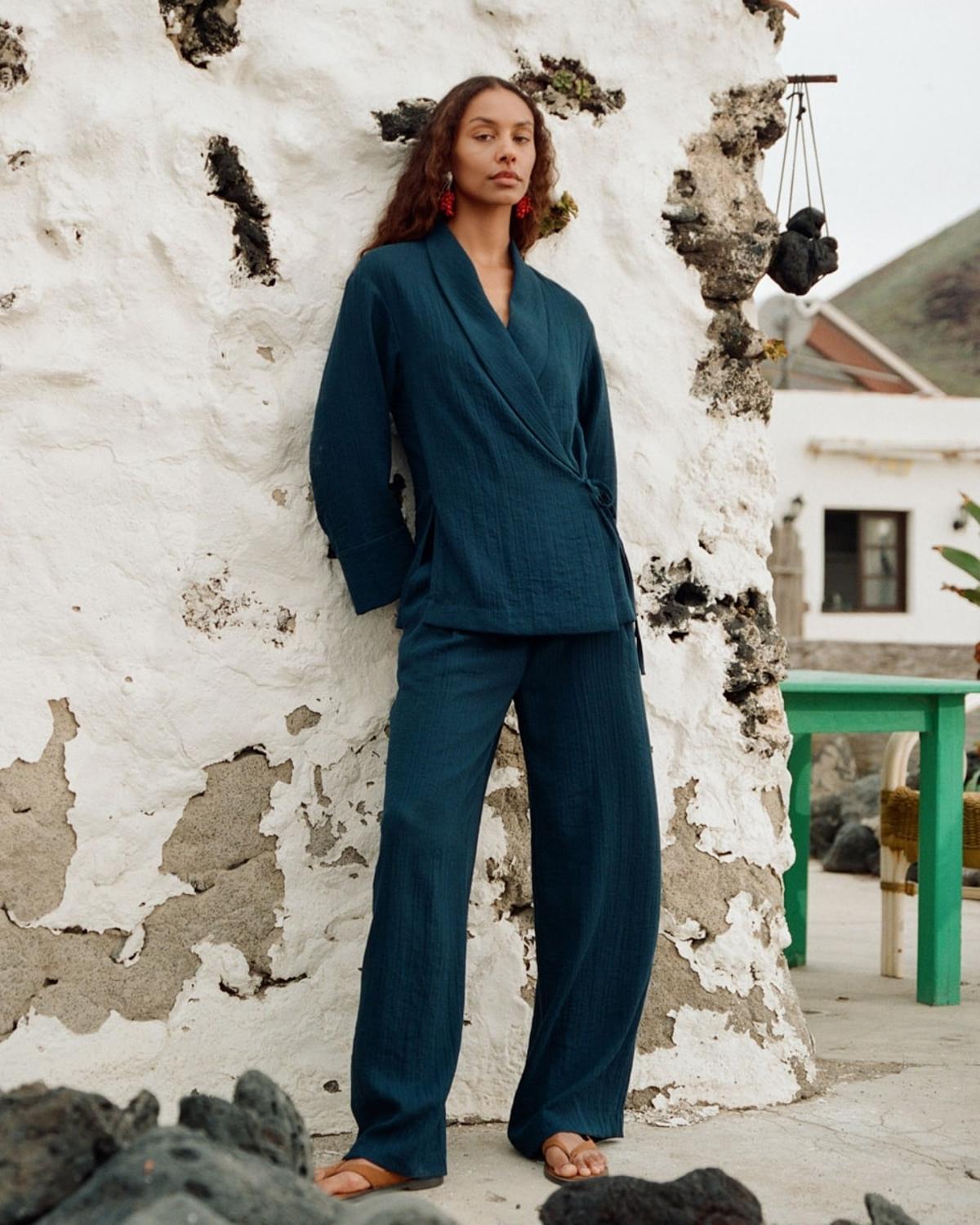 Pantalon large bleu Sfera
