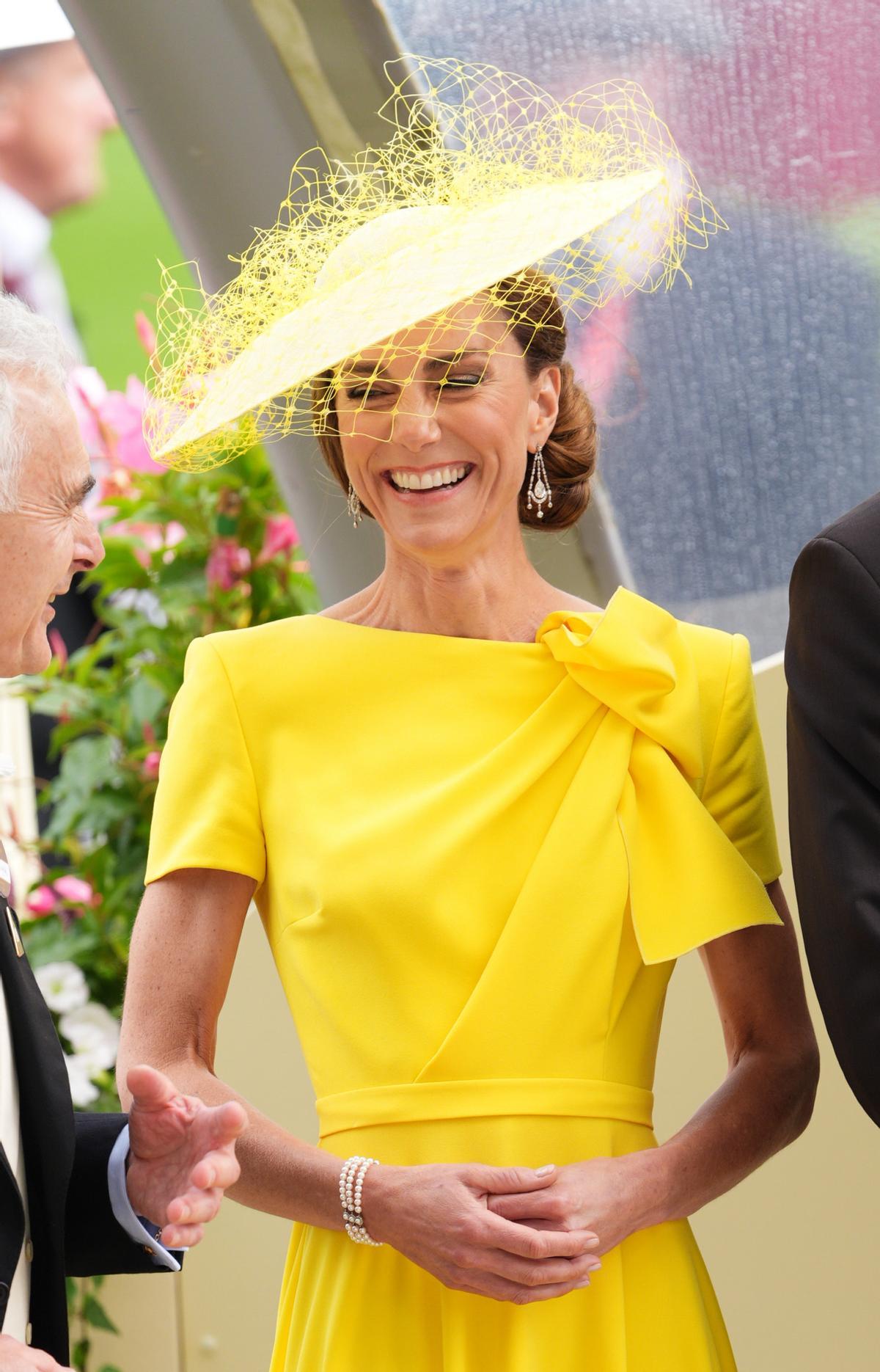 Le regard de Kate Middleton sur Ascot, en détail