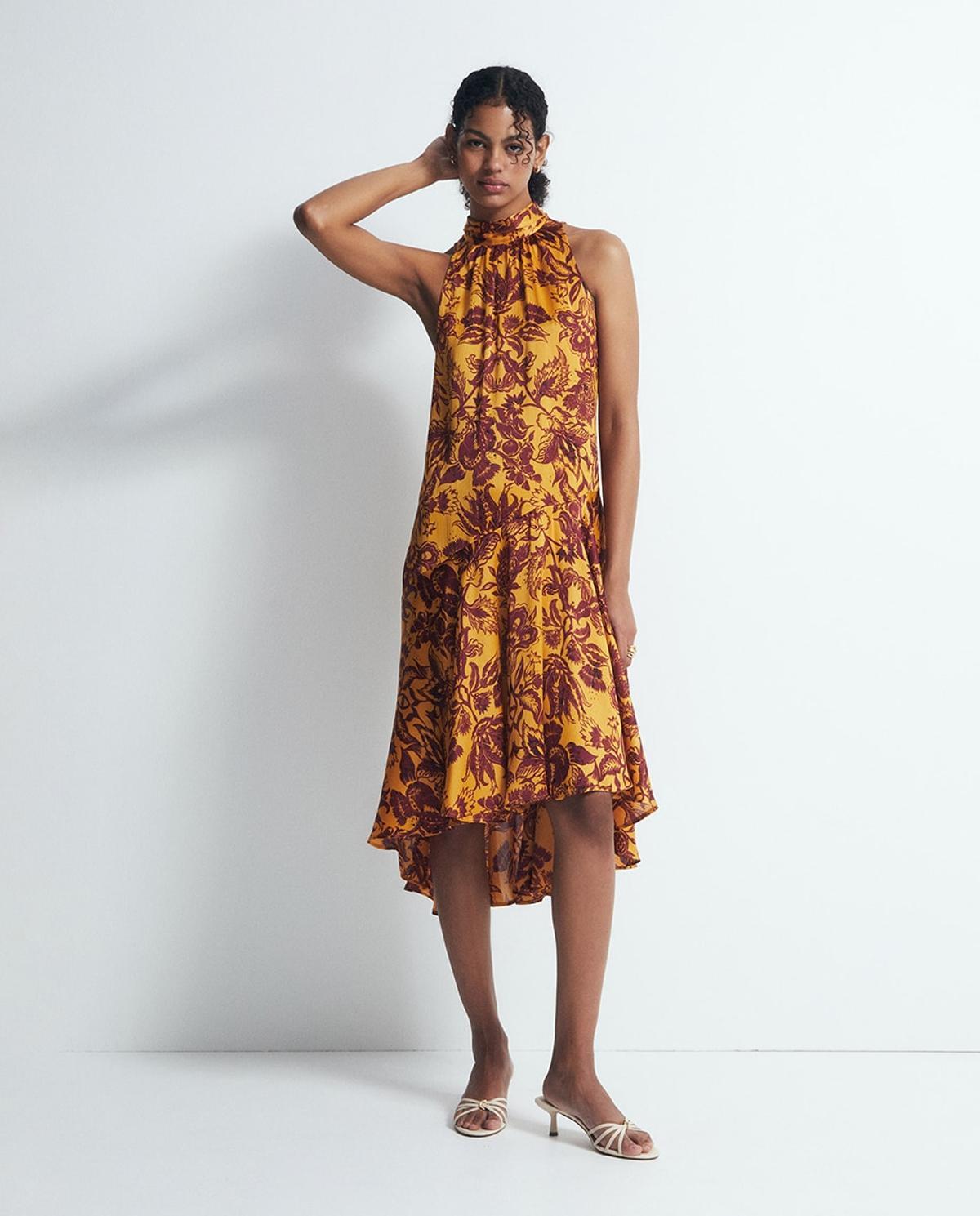 Robe dos nu fleurie