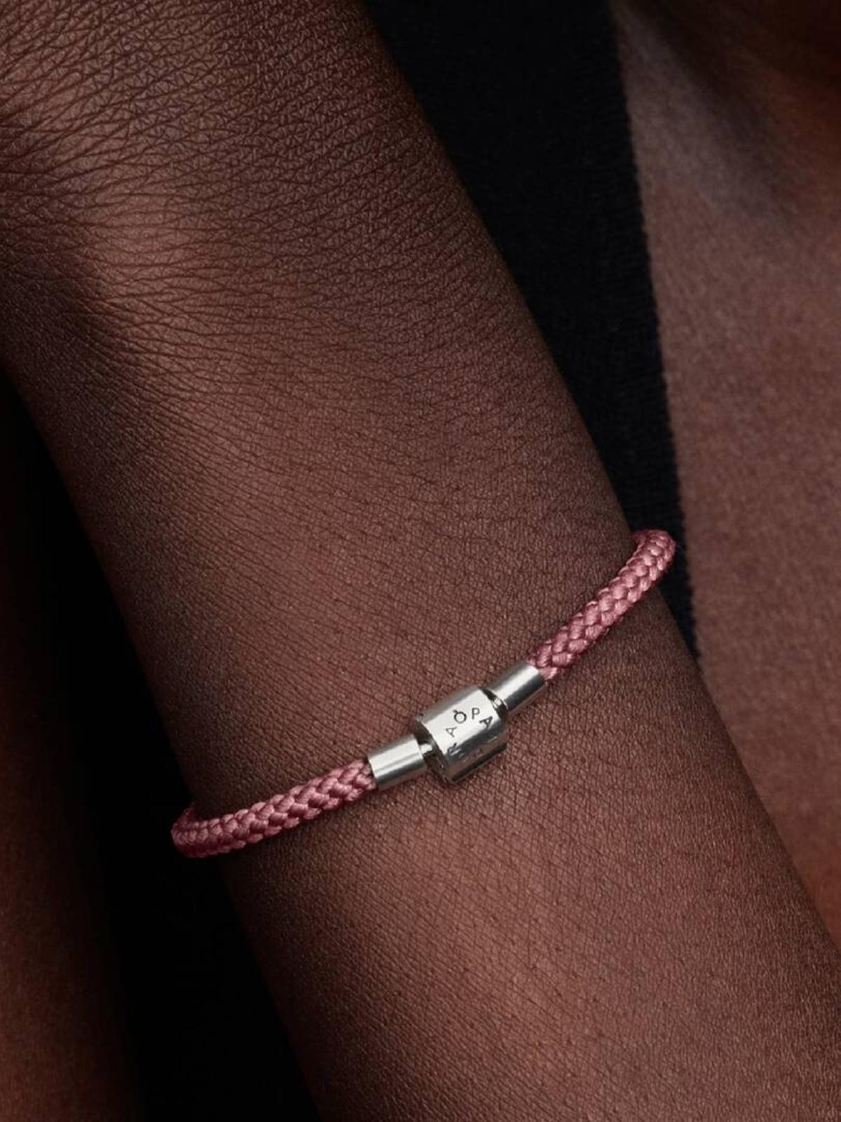 Bracelet cordon rose Pandora