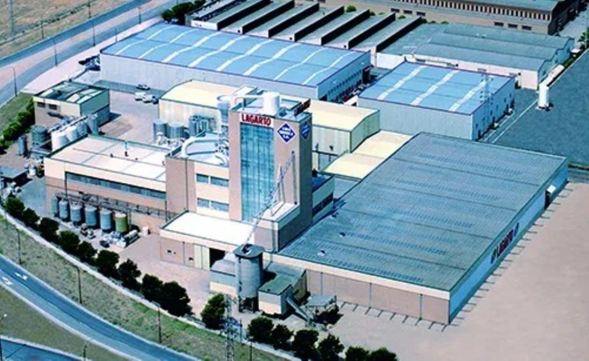 Vue extérieure de l'usine de Saragosse