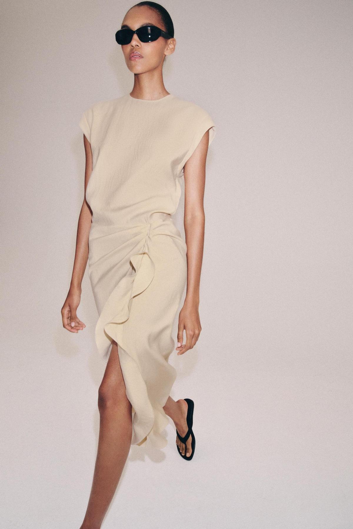 Robe midi à volant