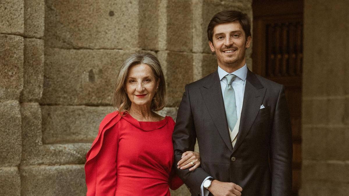 5 vestidos de madrina de 5 marcas españolas donde encontrar el look perfecto de madre del novio (y de la novia)