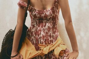 Lefties rivalise avec Zara avec ses plus belles et rajeunissantes robes nid d'abeille à moins de 17 €