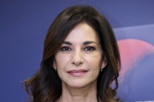 Mariló Montero et son look pour la rencontre avec la reine Letizia parfait pour aller au bureau en été : confortable, flatteur et très polyvalent