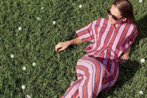 Ni Zara ni Mango, ce sont les 7 marques où trouver les tenues les plus stylées et spéciales à porter en été